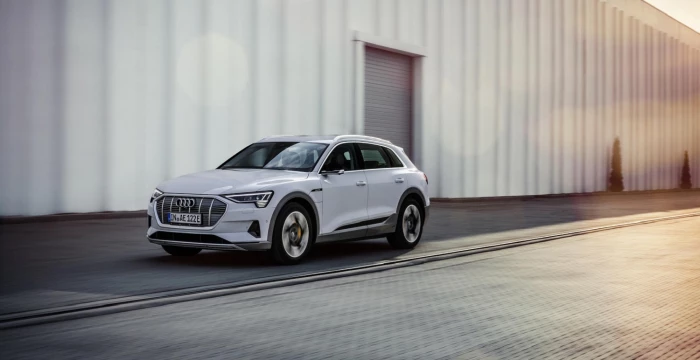 new audi e tron 50 quattro.700x360.q90 1