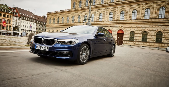 p90361864 highres the new bmw 530e