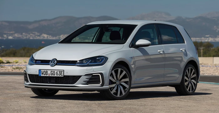 volkswagen golf gte.700x360.q90 2