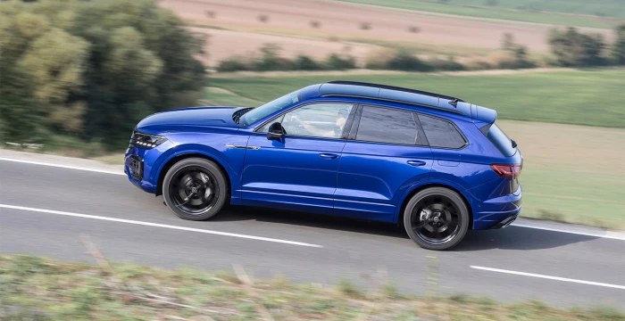 volkswagen touareg r.700x360.q90 2