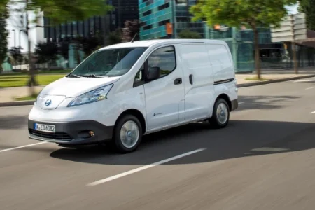 1807426_nissan_e-nv200.700x360.q90