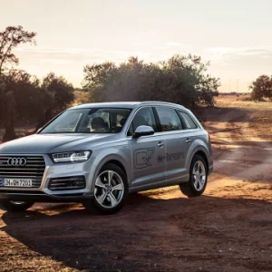 audi-q7-e-tron.700x360.q90 (2)