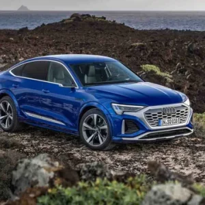 audi_sq8_sportback_e-tron_-_banner_image.700x360.q90 (1)