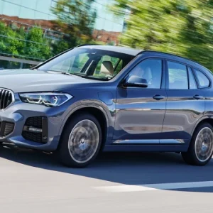 bmw_x1_drive_25e_banner-1.700x360.q90 (1)