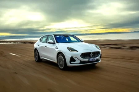 maserati_grecale_folgore_-_banner_image.700x360.q90 (2)