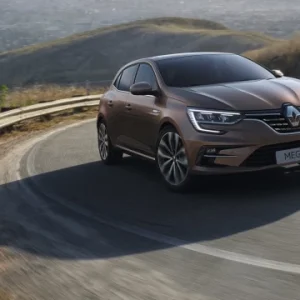 new_renault_mgane-small-17201.700x360.q90